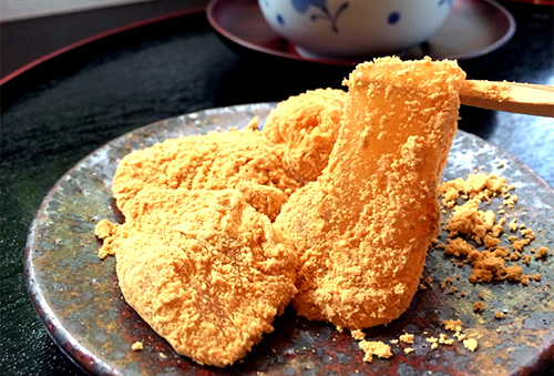 姫路名物 江戸屋のわらびもち